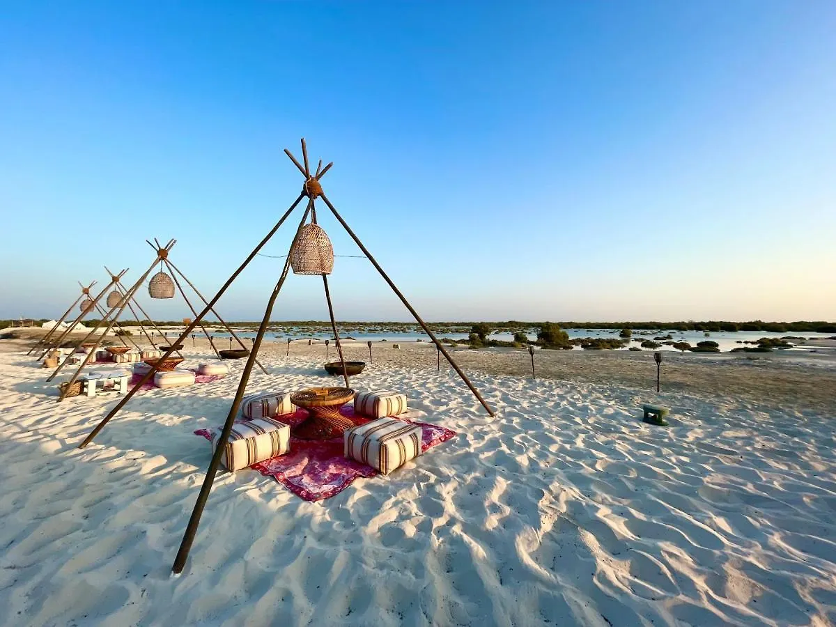 Luxury tent Pura Eco Retreat, Jubail Island Hotel Abu Dhabi