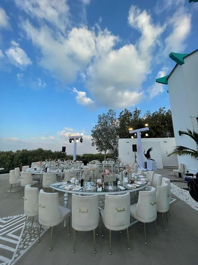 Pura Eco Retreat, Jubail Island Hotel Abu Dhabi Luxury tent