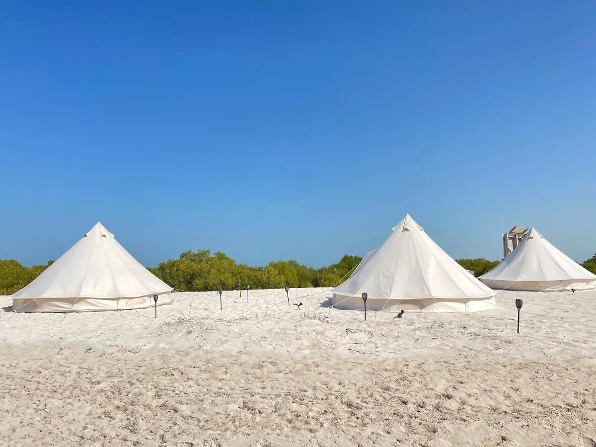 Pura Eco Retreat, Jubail Island Hotel Abu Dhabi Luxury tent